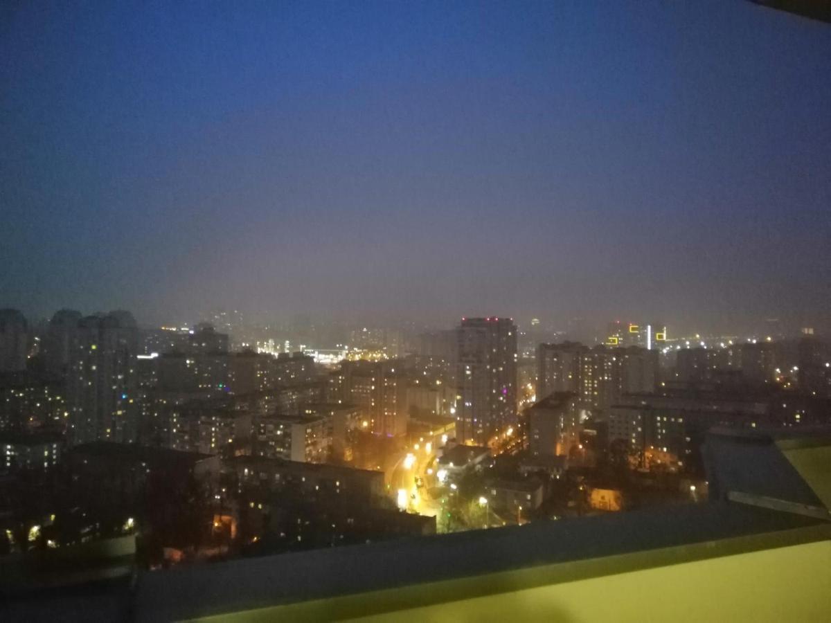 Видовая 25Й Этаж. Новый Дом. Шалимова, Isida. Шулявская, Гарматная, Индустриальный Мост. Космополитан. Большевик. Жд Вокзал. Kiev Eksteriør billede
